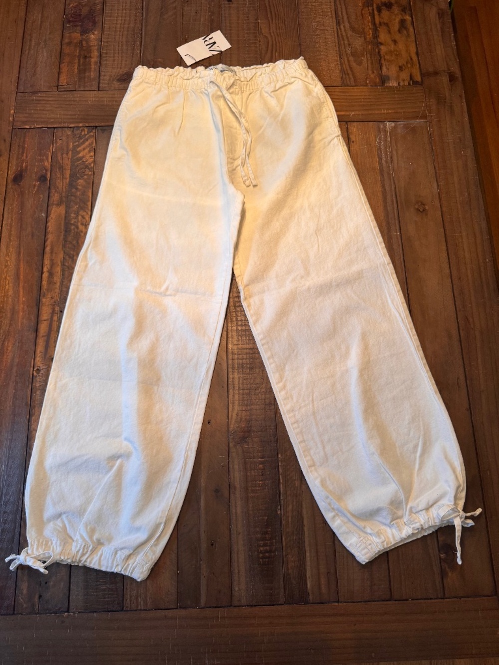Zara White Relaxed Linen Blend Pant. Tie-Hem Cuffs. Size Small